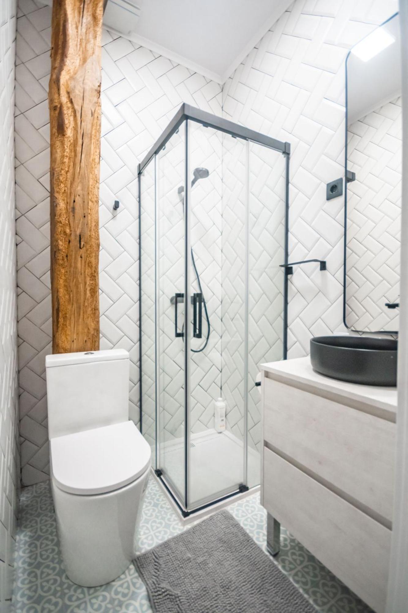 Gran Apartamento 6 Suites Bilbao Center Ngoại thất bức ảnh